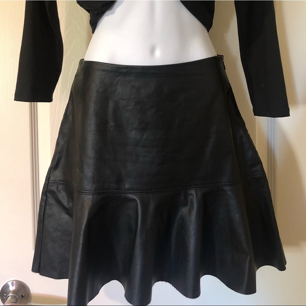 Lulu’s Black Mini Skirt